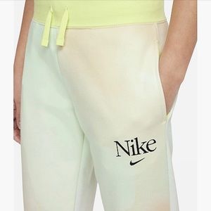 NIKE BIG KIDS (GIRLS) PANTS MULTI color